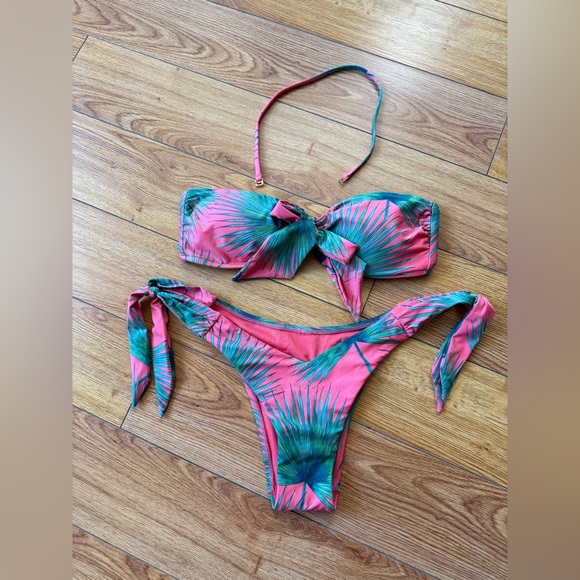 Victoria Secret Swimsuit Bikini Bandeau Set - Picture 8 of 9